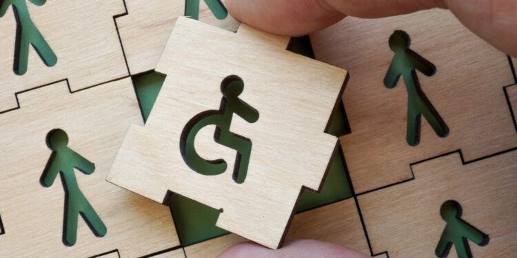 Σε λειτουργία το τηλεφωνικό κέντρο υποστήριξης