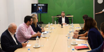 Η κυβέρνηση επιχειρεί από Βατερλώ να ονομάσει «παράθυρο ευκαιρίας» την συμμετοχή της Τουρκίας στην ευρωπαϊκή άμυνα