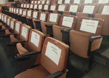 Ασλανίδης: Δεν εμπιστεύομαι κανέναν, όλους ίδιους τους θεωρώ, ανύπαρκτοι είναι