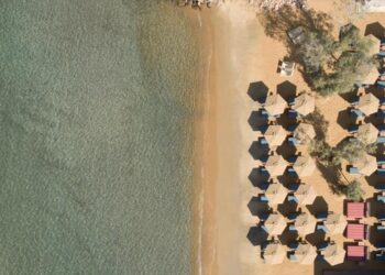 Πού θα ζήσουμε καλοκαίρι στην πόλη σαν να είμαστε διακοπές