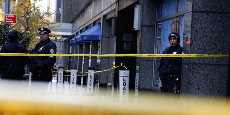 Περιστατικό με πυροβολισμούς έξω από τα κεντρικά της CIA