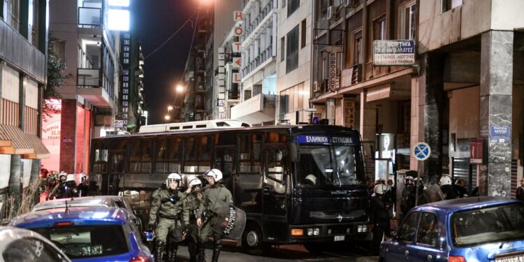 Νεκρός εντοπίστηκε ένας 47χρονος στο αστυνομικό τμήμα