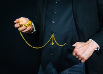 Στα 11 έπιασε δουλειά, στα 16 αγόρασε μια λέμβο. Στα 40 είχε κατακτήσει τη θάλασσα, τον σιδηρόδρομο και μια ήπειρο