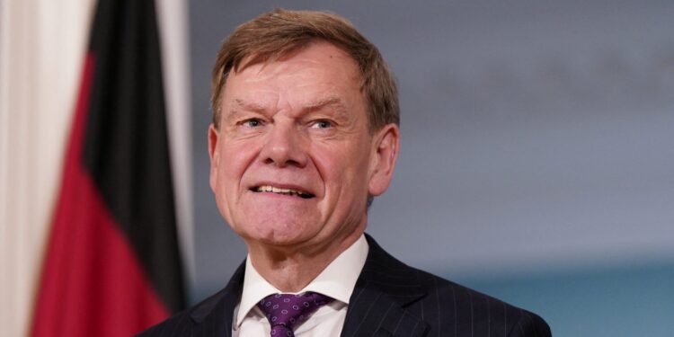 Οι μελλοντικές παραδόσεις όπλων στο Ισραήλ θα εξαρτηθούν από την ανθρωπιστική κατάσταση στη Γάζα