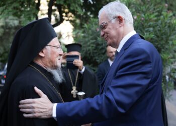 Συνάντηση του Κ. Τασούλα με τον Οικουμενικό Πατριάρχη Βαρθολομαίο