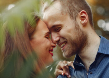 Τα 4 ζώδια που θα βιώσουν μια έντονη μεταμόρφωση τους επόμενους μήνες