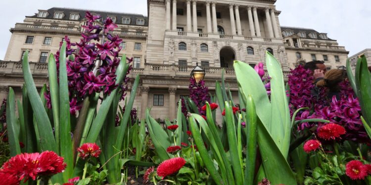 Μείωσε τα επιτόκια κατά 25 μονάδες βάσης