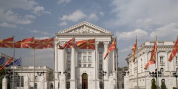 Αποχωρεί από την κυβέρνηση, το αλβανικό κόμμα του υπουργού Υγείας