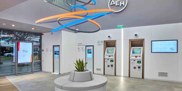 Στόχος για EBITDA 2 δισ. ευρώ το 2025