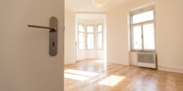 Τα… ακίνητα ακίνητα