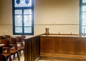 Άμυνα επικαλέστηκε στο δικαστήριο ο αστυνομικός που σκότωσε 16χρονο ρομά