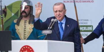 Ερντογάν: «Η Κωνσταντινούπολη είναι για πάντα δική μας»