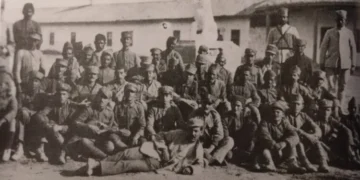 Έφτασε ένας καφλές Ποντίων από την Κερασούντα σε αξιοθρήνητη κατάσταση, κακοντυμένοι και κατάκοποι