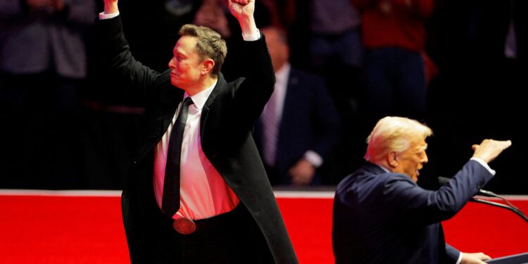 Επίσημη έξοδος από την κυβέρνηση Τραμπ