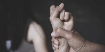 Σκιάθος: «Έτσι όπως τα κανόνισες, θα σε στραγγαλίσω»