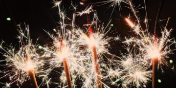 Ποιοι γιορτάζουν σήμερα 8 Μαΐου