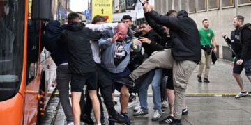 Μπέτις – Τσέλσι: Σοβαρά επεισόδια πριν από τον μεγάλο τελικό του Conference League