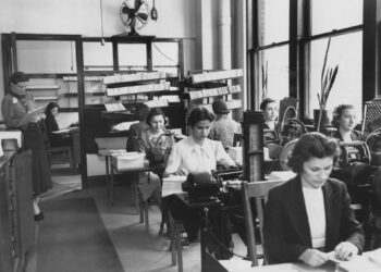 Η γυναίκα με το τρυπάνι που πάτησε τον Χίτλερ