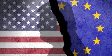 Γιατί ο Τραμπ βάζει την Ευρώπη να πληρώσει το χρέος των ΗΠΑ