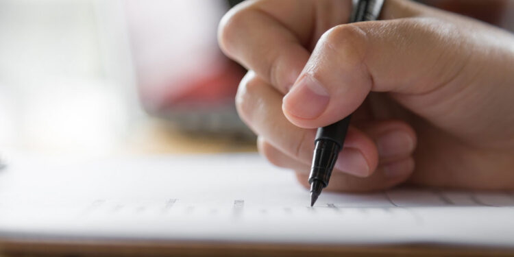 Πρεμιέρα εξετάσεων τη Δευτέρα για τα Λύκεια