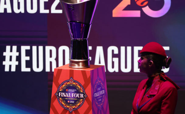 Συνελήφθη η γυναίκα που απέσπασε χιλιάδες ευρώ πουλώντας «μαϊμού» εισιτήρια για το Final 4 στο Άμπου Ντάμπι