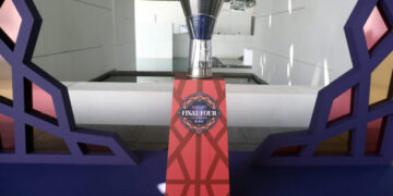 Οι διαιτητές που θα σφυρίξουν στους δύο ημιτελικούς