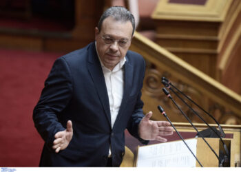 Συνάντηση με τον Πρόεδρο της Δημοκρατίας, πρόταση για ομιλία Μαχμούντ Αμπάς στη Βουλή