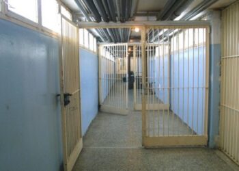 25χρονος κρατούμενος έβαλε φωτιά στο κελί επειδή δεν υπήρχε… μεταμεσονύxτιο delivery