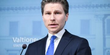 Η Φινλανδία θα χρησιμοποιήσει έσοδα από τα παγωμένα ρωσικά περιουσιακά στοιχεία για την προμήθεια πυρομαχικών στην Ουκρανία