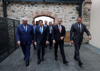 Να εφαρμοστεί η κατάπαυση πυρός το συντομότερο δυνατόν στην Ουκρανία