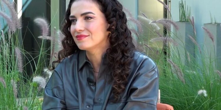 Φωτεινή Δάρρα: Η αιχμηρή ανάρτηση για το νέο τραγούδι του Light