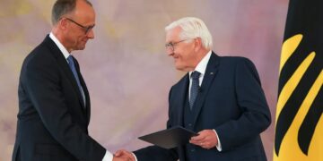 Οι προκλήσεις για τον νέο καγκελάριο Μερτς μετά το σοκ της αποτυχίας του να εκλεγεί από την πρώτη ψηφοφορία