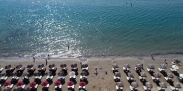 Γαλάζια Σημαία 2025: 2η παγκοσμίως η Ελλάδα