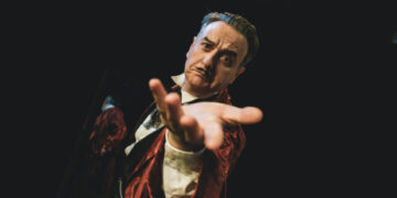 «Έχω ζήσει αρκετές απατεωνιές στο θέατρο»