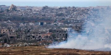 Τουλάχιστον 57 νεκροί σε βομβαρδισμούς του Ισραήλ