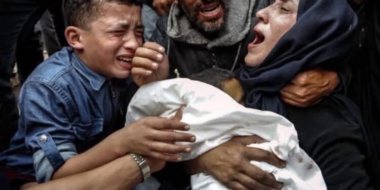 Τραγωδία στην Γάζα: Ξεκληρίστηκε οικογένεια από ισραηλινό βομβαρδισμό