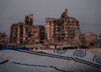 «Είμαστε σοκαρισμένοι με την κατάσταση στη Γάζα» δηλώνουν Στάρμερ, Μακρόν, Μαρκ Κάρνι