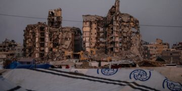 «Είμαστε σοκαρισμένοι με την κατάσταση στη Γάζα» δηλώνουν Στάρμερ, Μακρόν, Μαρκ Κάρνι