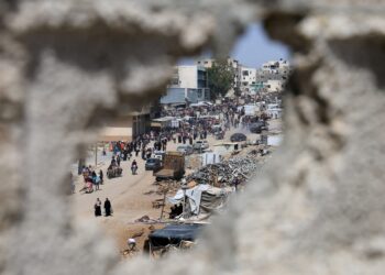 Εννέα φορτηγά με ανθρωπιστική βοήθεια εισήλθαν στον θύλακα – Για «σταγόνα στον ωκεανό» κάνει λόγο ο ΟΗΕ