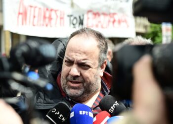 Απολύθηκα γιατί είπα την αλήθεια δημόσια για τις ελλείψεις ασφαλείας και την απαξίωση του σιδηροδρόμου 