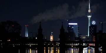 Κάτω από το όριο της ανάπτυξης η επιχειρηματική δραστηριότητα