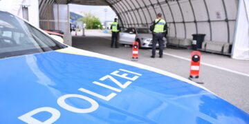 Συναγερμός στη Γερμανία: Επίθεση με μαχαίρι στον σιδηροδρομικό σταθμό του Αμβούργου