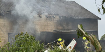 Τραγωδία στην Γερμανία: Μικρό αεροσκάφος συνετρίβη σε κτίριο