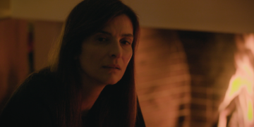 Η Κούλα υποψιάζεται ότι η Ντομένικα είναι η πρώην παπαδιά