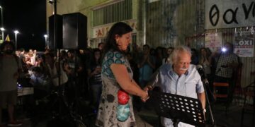Στη Θεσσαλονίκη για την ονοματοδοσία δρόμου σε «Μανώλη Γλέζου και Απόστολου Σάντα»