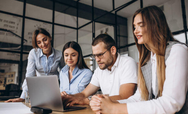 Οι άνθρωποι που δεν έχουν ζωή εκτός εργασίας, συνήθως εμφανίζουν αυτές τις 8 συμπεριφορές