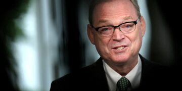 «Τρεις εμπορικές συμφωνίες έχουν σχεδόν ολοκληρωθεί», λέει ο σύμβουλος του Λευκού Οίκου