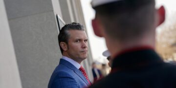 Προειδοποίηση Χέγκσεθ προς το Ιράν: «Βλέπουμε την υποστήριξή σας στους Χούθι