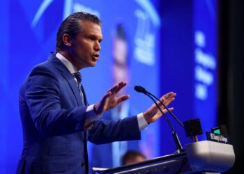 «Πρόβες εισβολής» της Κίνας στην Ταϊβάν βλέπει ο Πιτ Χέγκσεθ