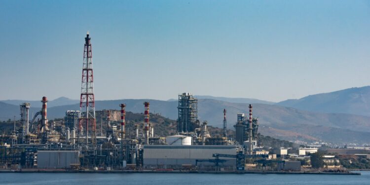 Χρηματιστήριο: Δεν… ενθουσίασε η Helleniq Energy